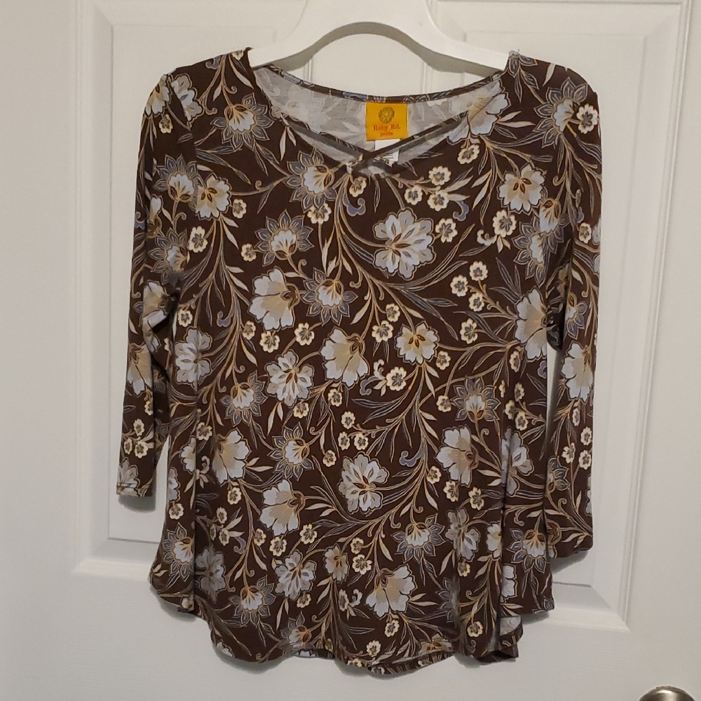 Cute Ruby Rd. Brown Floral Blouse